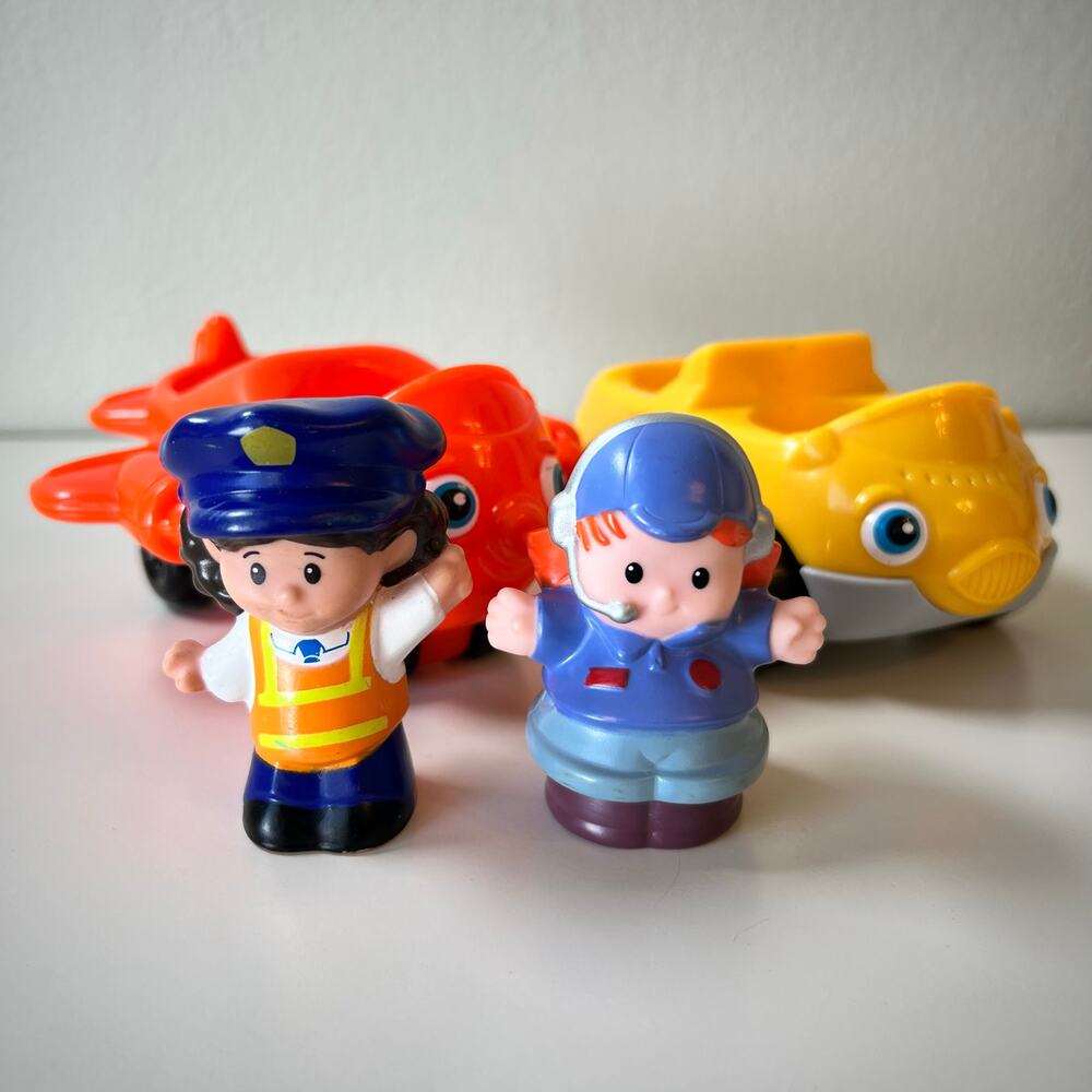 Fisher-Price Little People Plane and Taxi Toy Vehicle Set with Figures